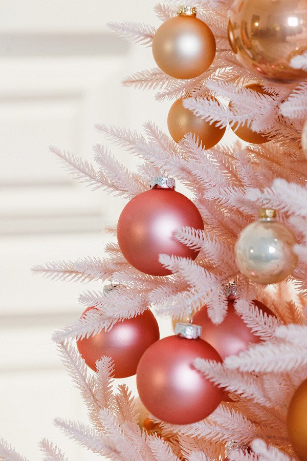 Ель Max Christmas Литая Розовая (1.8м)
