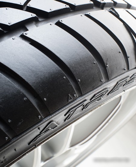 Автомобильные шины Sailun Atrezzo ZSR 245/40R17 95Y