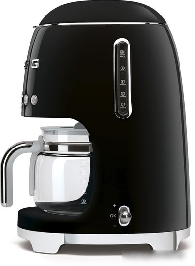 Капельная кофеварка Smeg DCF02BLEU