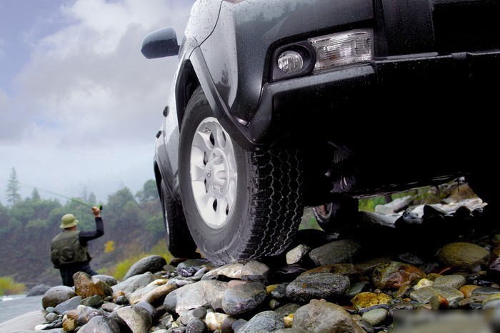Всесезонные шины Goodyear Wrangler All-Terrain Adventure 255/60R20 113H