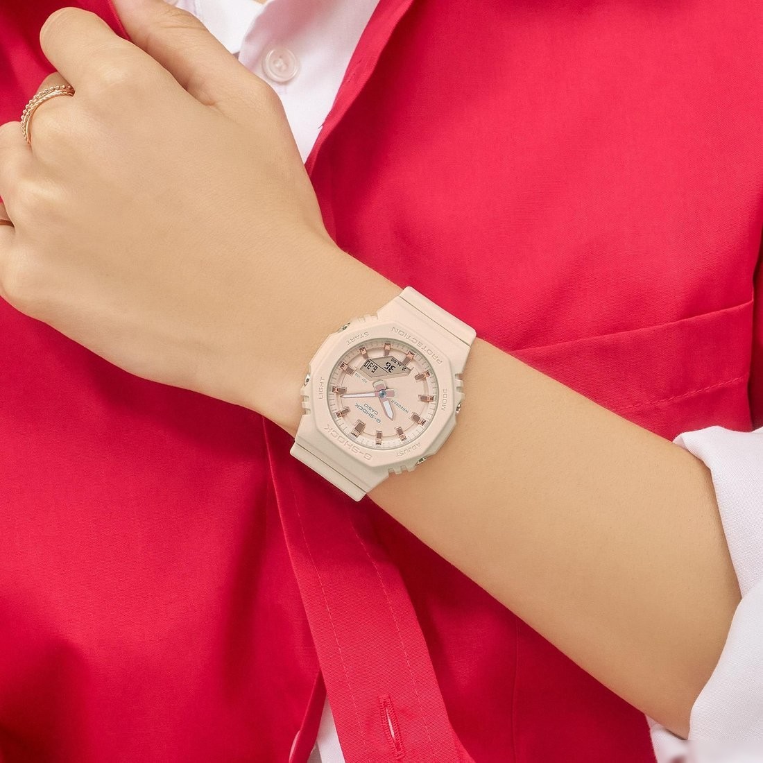 Наручные часы Casio GMA-P2100M-4A