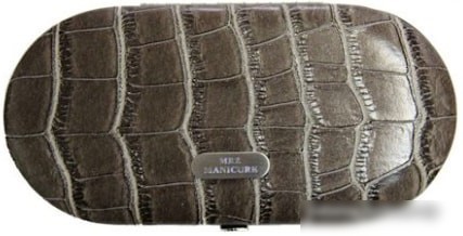 Mertz Набор для маникюра и педикюра MRZ А6021