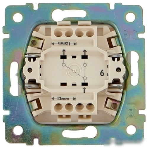 Legrand Valena 694262,10А, белый