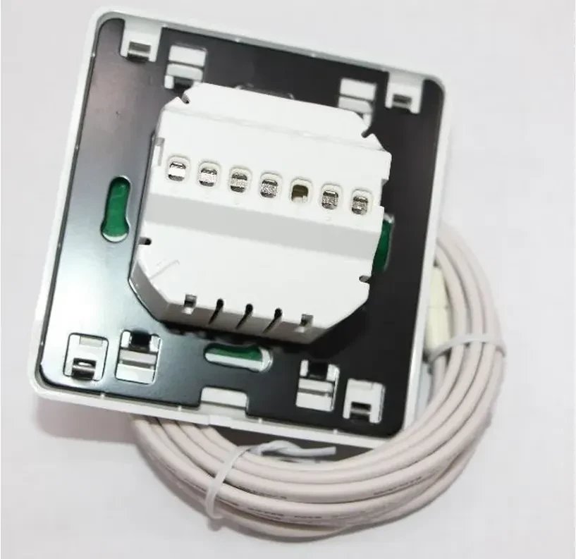 Терморегулятор Menred E51.716 с WiFi (белый)