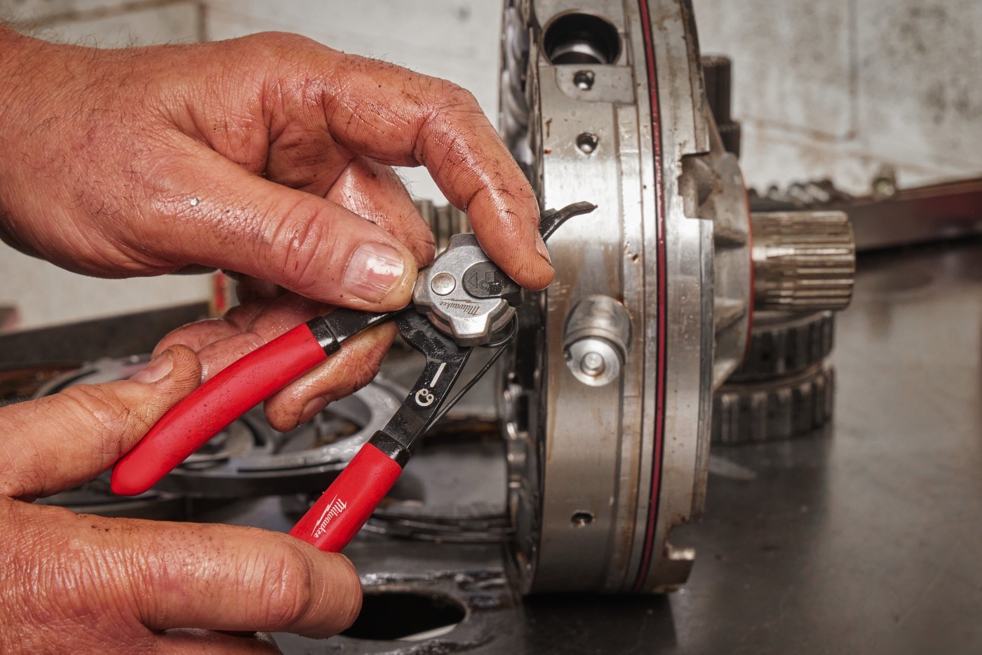 Съемник стопорных колец Milwaukee 4932492495