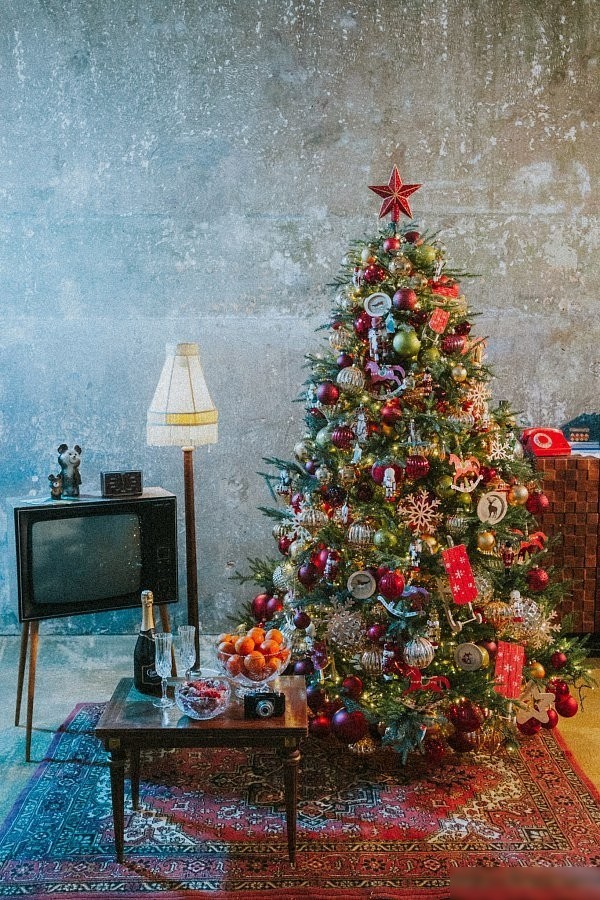 Ель Max Christmas Литая Лесная Симфония ЕЛСМЛ 21 (2.1м, подставка металл)