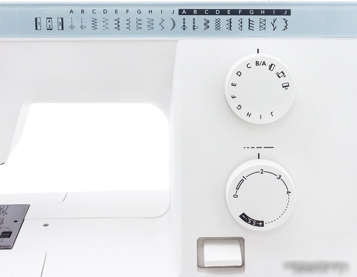 Электромеханическая швейная машина Janome Sewist 721