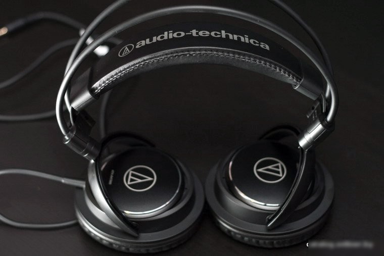 Наушники Audio-Technica ATH-AVC500