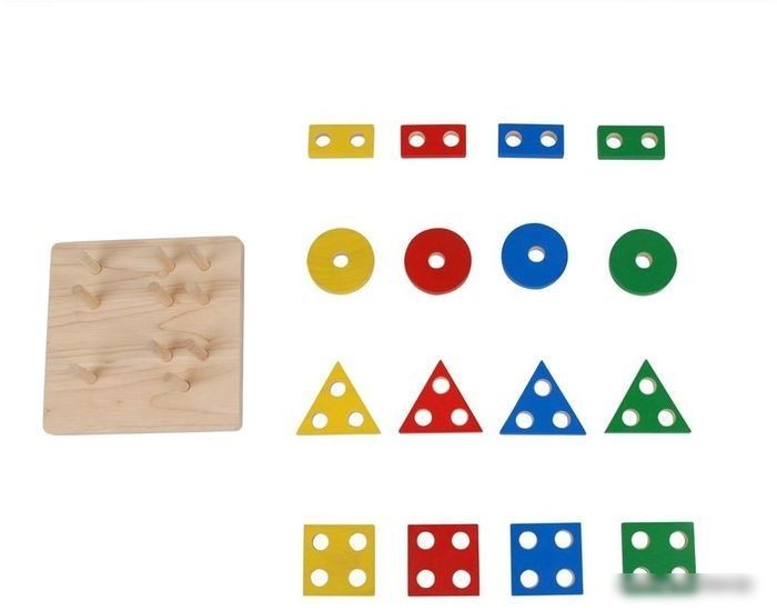 Сортер Plan Toys Доска с геометрическими фигурами 2403