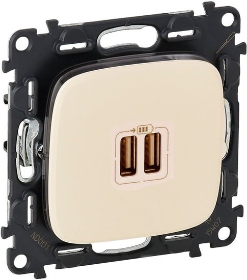 Розетка USB Legrand Valena Allure 7 549 96