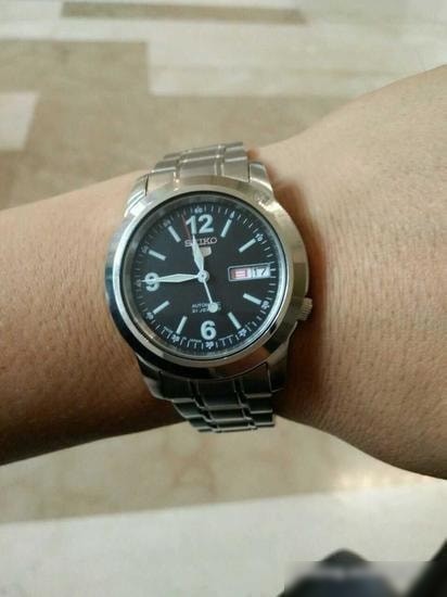 Наручные часы Seiko SNKE63J1