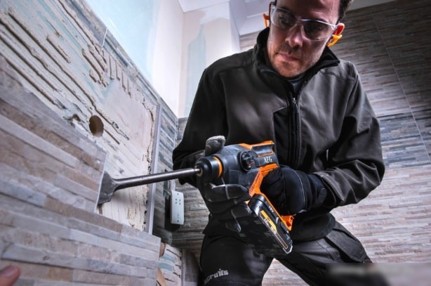 Перфоратор AEG Powertools BBH 18C-0 4935464984 (без АКБ)