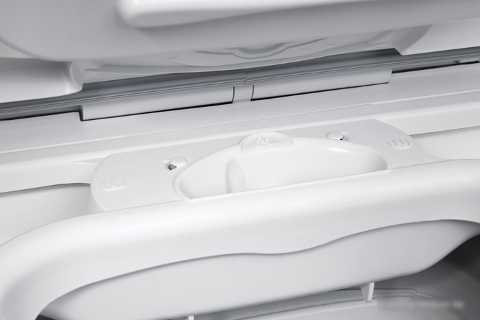 Стиральная машина Electrolux SensiCare 600 EW6TN5061F