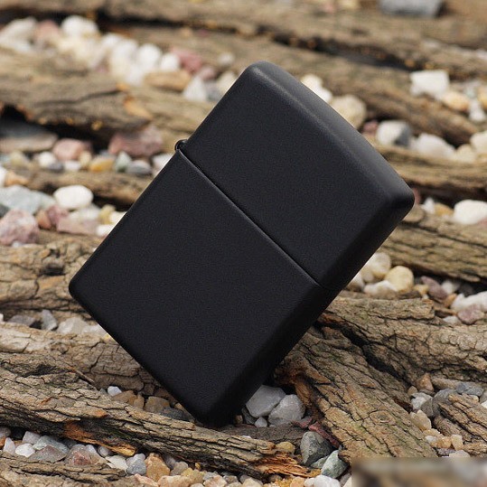 Зажигалка Zippo Classic 218 Black Matte