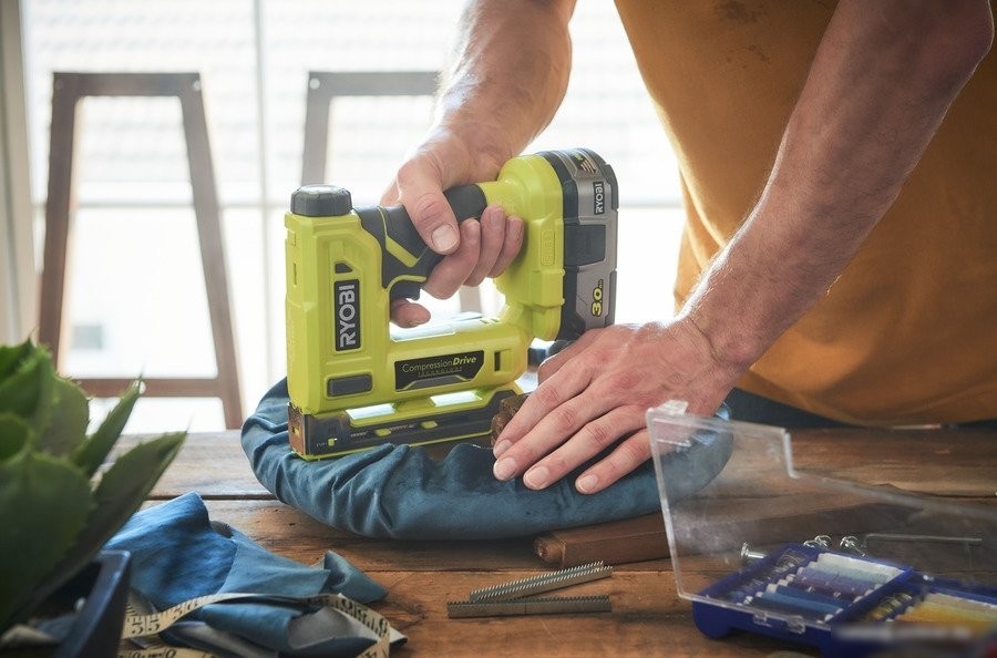 Ryobi R18ST50-0
