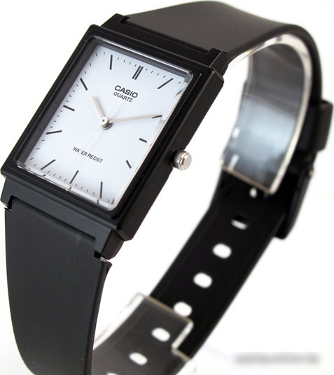 Наручные часы Casio MQ-27-7E