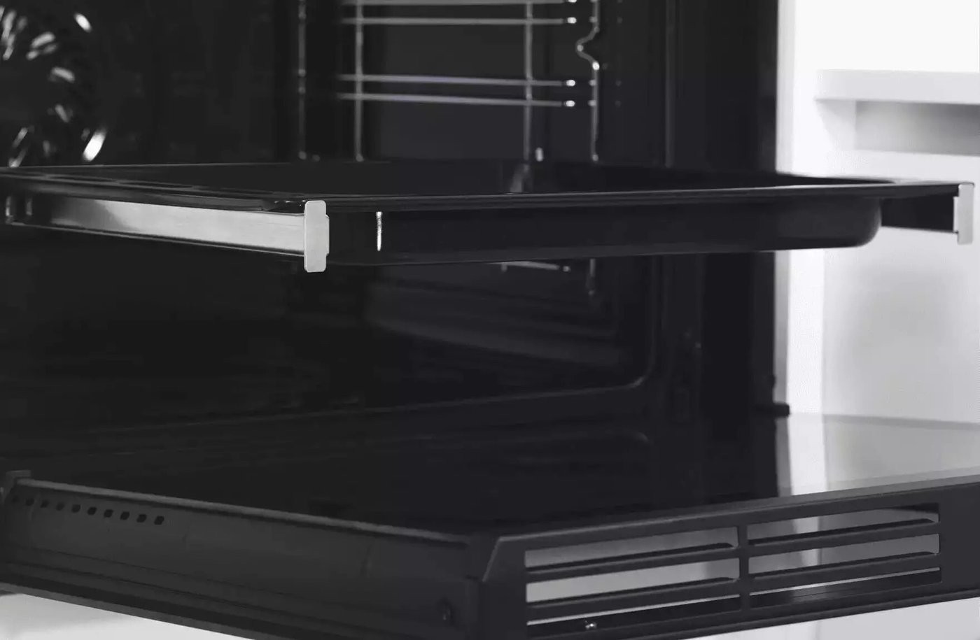Электрический духовой шкаф Candy Moderna Saga COS625XBLS