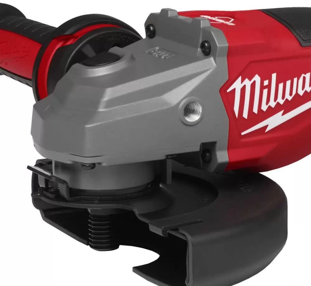 Угловая шлифмашина Milwaukee M18 FHSAG125XPDB2-802X 4933493418 (с 2-мя АКБ, кейс)