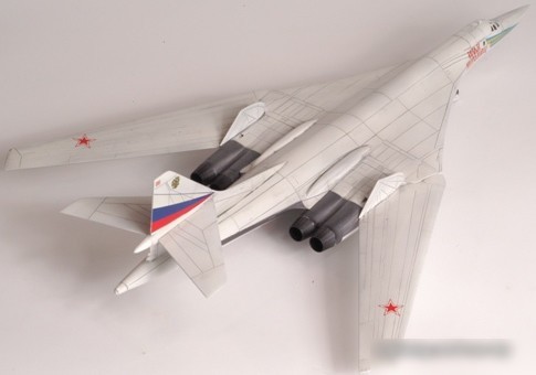 Звезда Российский сверхзвуковой стратегический бомбардировщик Ту-160