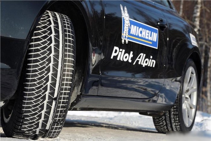Автомобильные шины Michelin Pilot Alpin PA4 285/40R19 103V