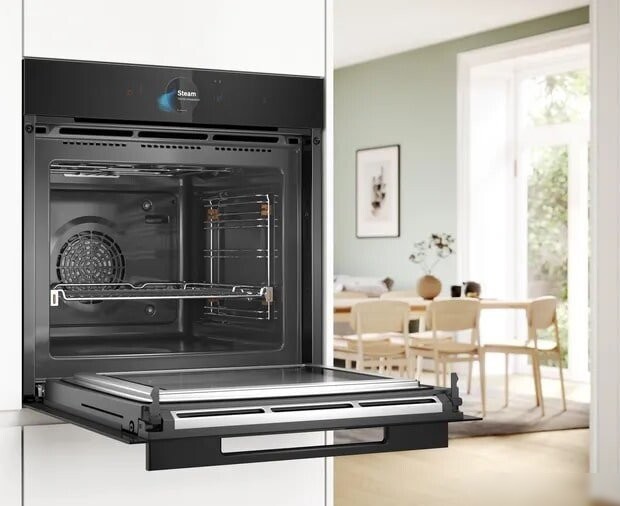 Электрический духовой шкаф Bosch Serie 8 HNG978QB1
