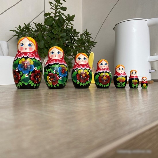 Развивающая игра Брестская Матрешка В сарафане с анютиными глазками (набор 7 шт)