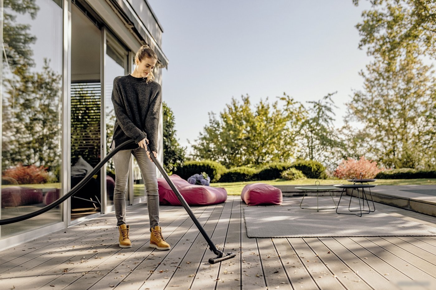 Пылесос Karcher WD 2 Plus V-15/4/18/C 1.628-011.0