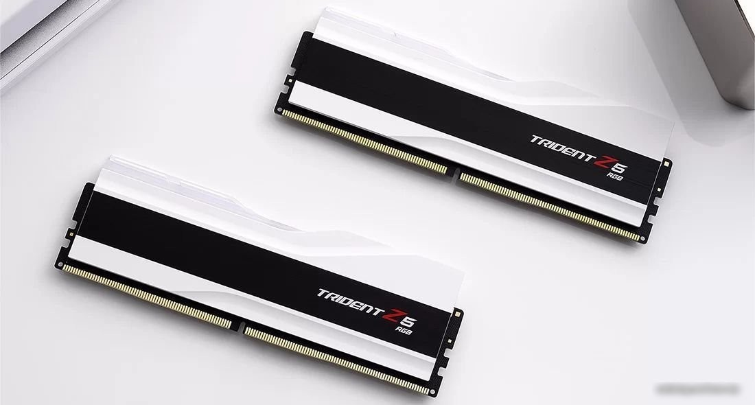 Оперативная память G.Skill Trident Z5 RGB 2x16ГБ DDR5 6000МГц F5-6000J3636F16GX2-TZ5RW