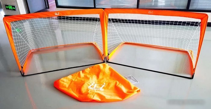 Футбольные ворота ZEZ Sport XH1-S007 (2 шт, цвет в ассортименте) Футбольные ворота ZEZ Sport XH1-S007 (2 шт, цвет в ассортименте)