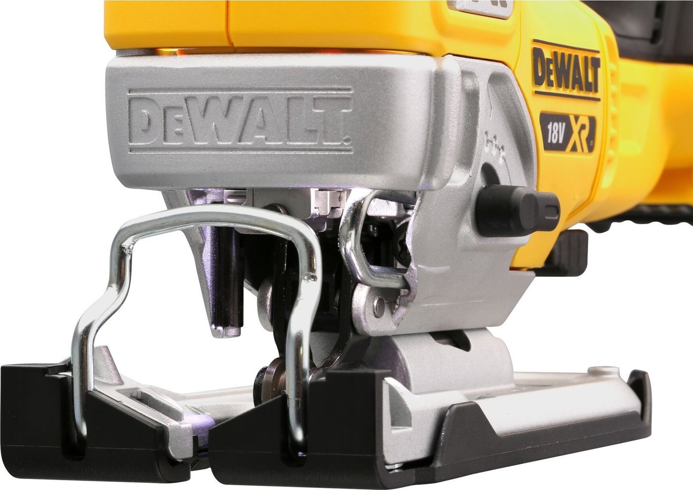 Электролобзик DeWalt DCS334P2 (с 2-мя АКБ, кейс)