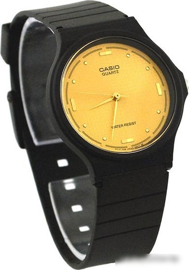 Наручные часы Casio MQ-76-9A