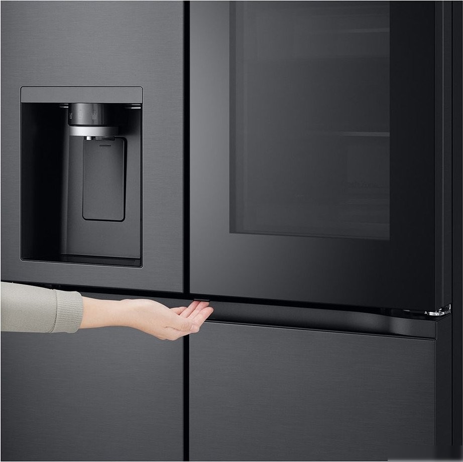 Четырёхдверный холодильник LG GC-X24FFCBB