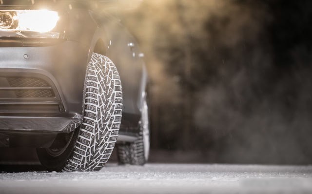 Автомобильные шины Ikon Tyres Nordman 7 215/60R16 99T