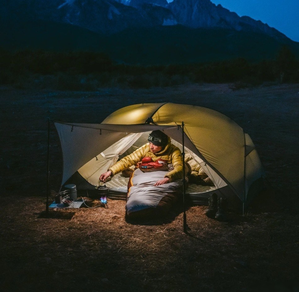 Треккинговая палатка Naturehike Mongar UL CNK2550WS016-MRS1 (песочный)