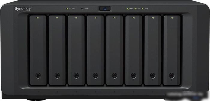 Сетевой накопитель Synology DiskStation DS1823xs+