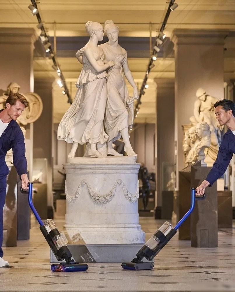 Вертикальный моющий пылесос Dyson WashG1 486236-01