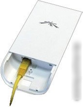 Точка доступа Ubiquiti NanoStation Loco M5 [LOCO-M5]