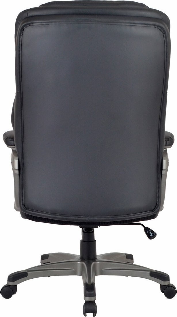 Офисное кресло Brabix EX-557 532945 (черный)