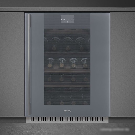 Винный шкаф Smeg CVI138RS3