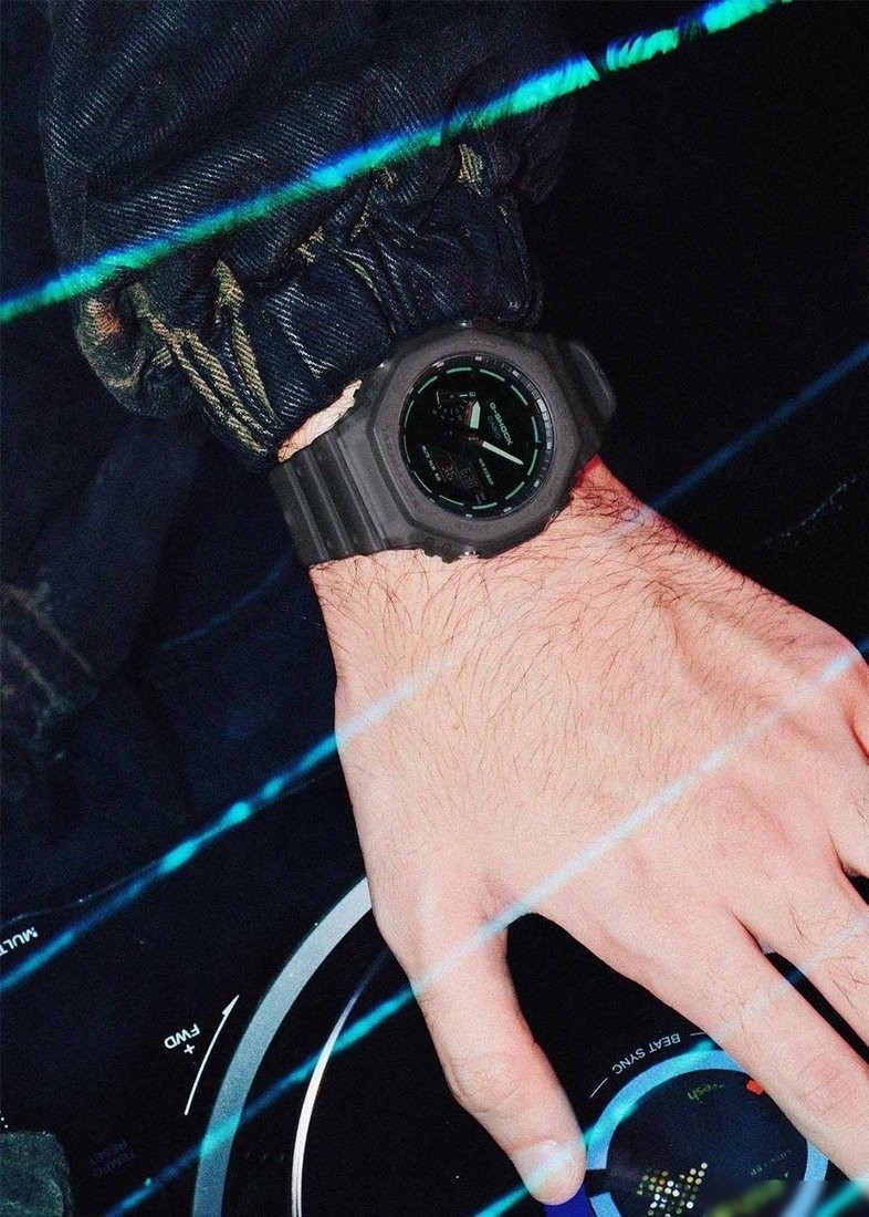 Наручные часы Casio GA-2100K-1A