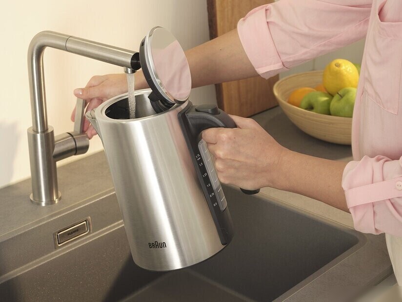 Электрический чайник Braun WK5205BK