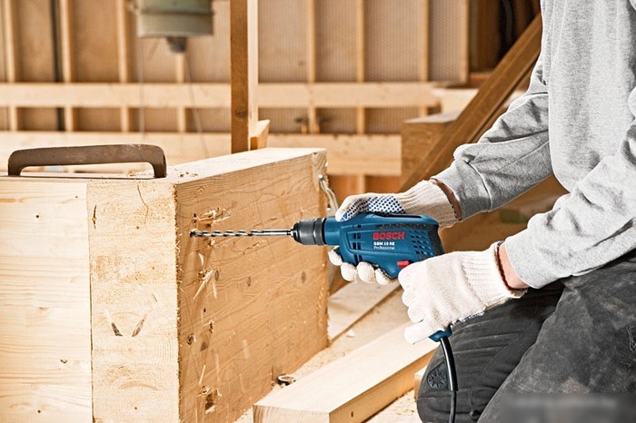 Безударная дрель Bosch GBM 10 RE [0601473600]