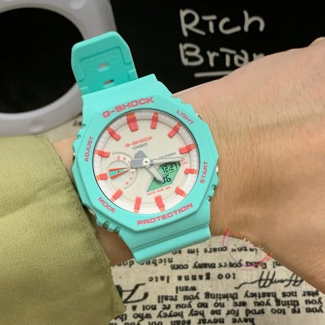 Наручные часы Casio GA-2100RB-3A