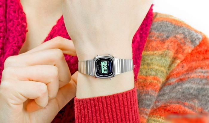 Наручные часы Casio LA670WEA-1E