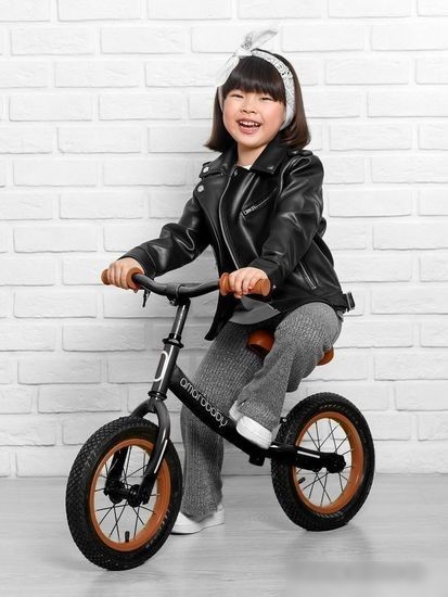 Беговел Amarobaby Road Racer (черный)