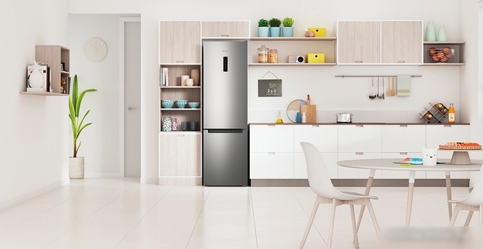Холодильник Indesit ITS 5200 XB