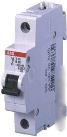 Выключатель автоматический ABB S 201 1P С 20А 6кА 1M 2CDS251001R0204 Выключатель автоматический ABB S 201 1P С 20А 6кА 1M 2CDS251001R0204