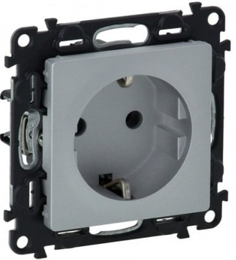 Розетка Legrand Valena Life 753621 (алюминий)