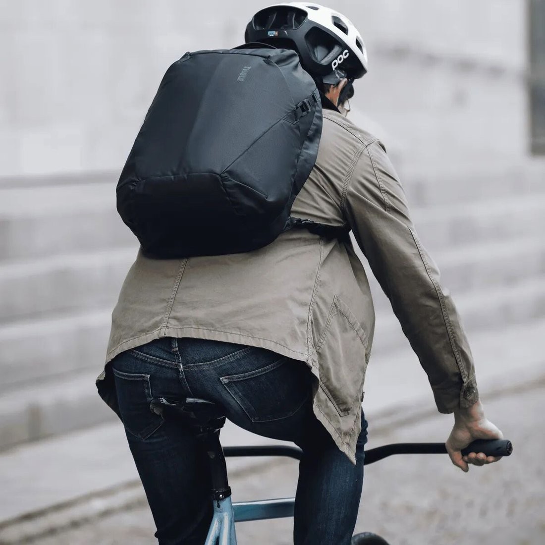 Городской рюкзак Thule Tact 21L 3205293 TACTBP116BLK (черный)