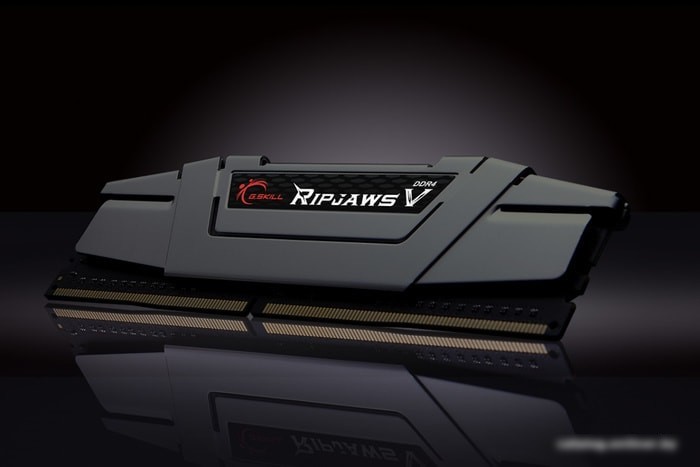 Оперативная память G.Skill Ripjaws V 2x8GB DDR4 PC4-32000 F4-4000C18D-16GVK